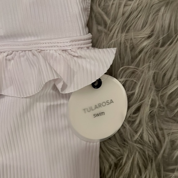 NWT Tularosa Swim Hazel One Piece - Picture 5 of 7